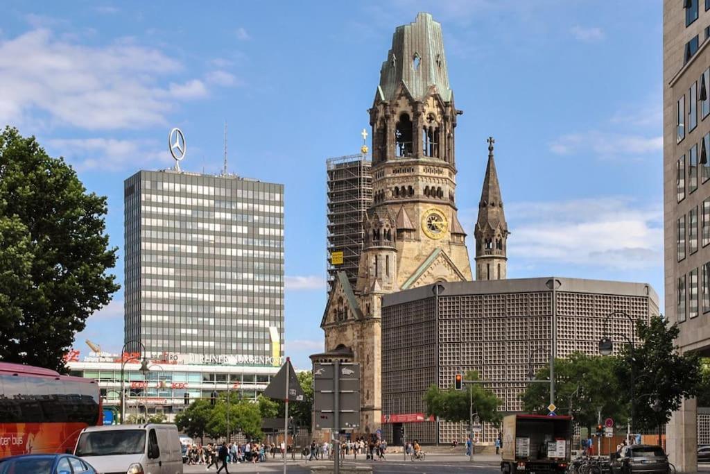 2 Zimmer Apartment Mit Parkplatz Berlin Luaran gambar
