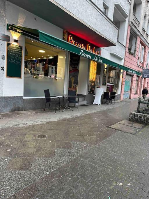 2 Zimmer Apartment Mit Parkplatz Berlin Luaran gambar
